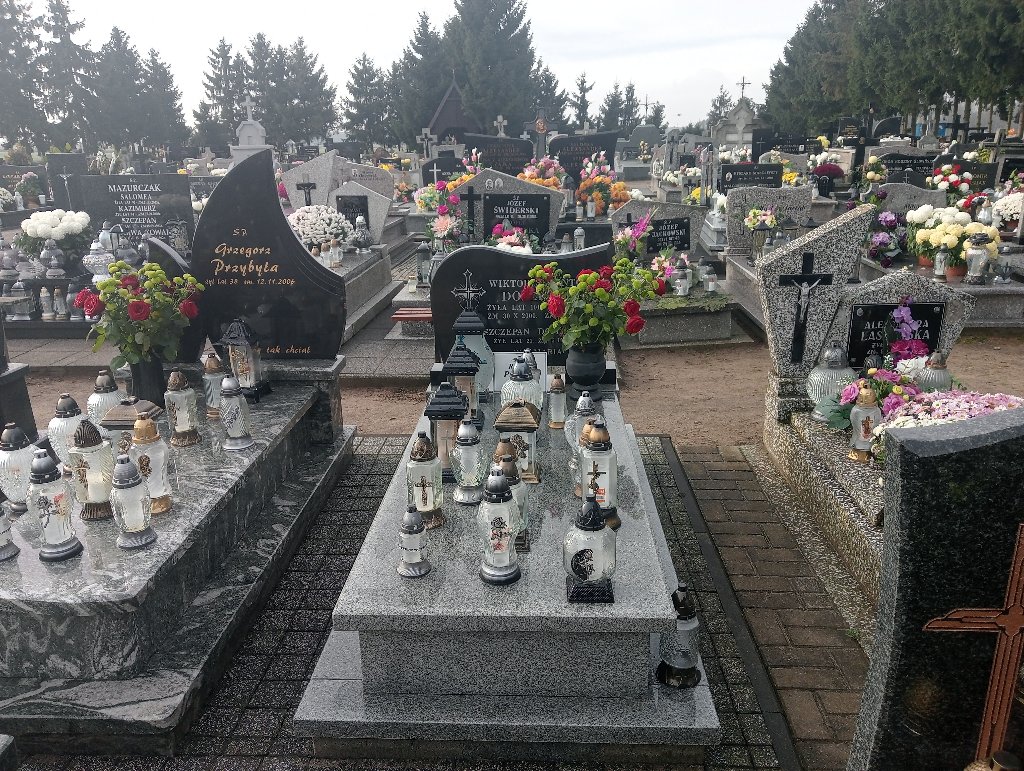 Grób Regina Przybyła